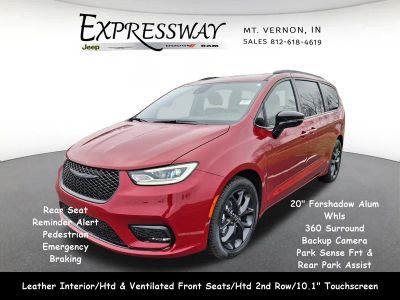 2026 Chrysler Pacifica Limited in Red Hot Pearl-Coat Exterior Paint — front three-quarter view