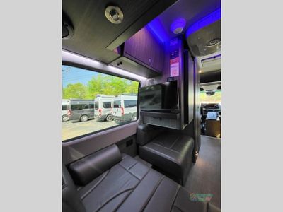 2025 Grech RV Turismo-ion AWD - Photo 29