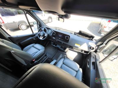 2025 Grech RV Turismo-ion AWD - Photo 17