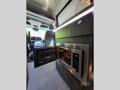 2025 Grech RV Turismo-ion AWD - Photo 24