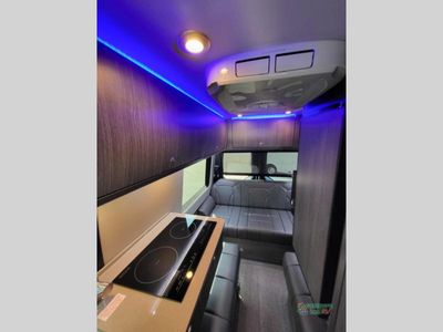 2025 Grech RV Turismo-ion AWD - Photo 25