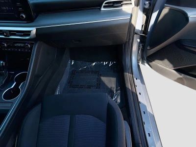 2022 Kia K5 — photo 17 view