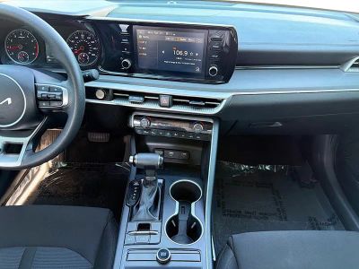 2022 Kia K5 — photo 18 view