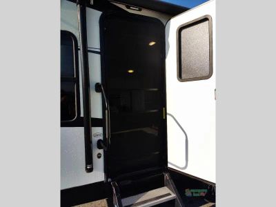 2020 Cruiser Fun Finder — photo 23 view