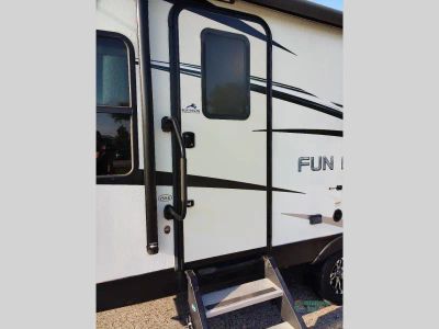 2020 Cruiser Fun Finder — photo 22 view