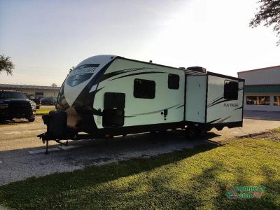 2020 Cruiser Fun Finder — rear three-quarter view