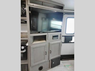 2020 Cruiser Fun Finder — photo 36 view