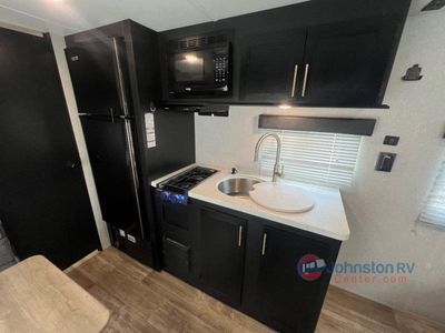 2022 Forest River RV Cherokee Wolf Pup - Photo 9