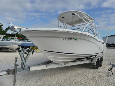 2024 Sea Fox 228 Traveler — interior view