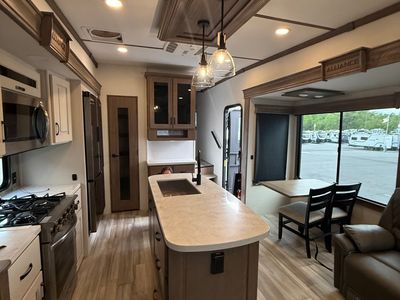 2023 Alliance RV Paradigm — photo 9 view
