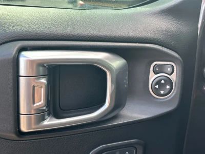 2019 Jeep Wrangler - Photo 10