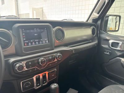 2019 Jeep Wrangler - Photo 16