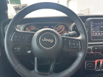 2019 Jeep Wrangler - Photo 19