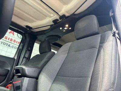 2019 Jeep Wrangler - Photo 11