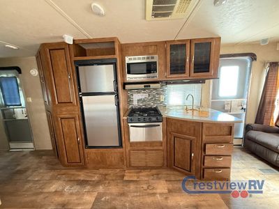 2017 Forest River RV Wildwood - Photo 11