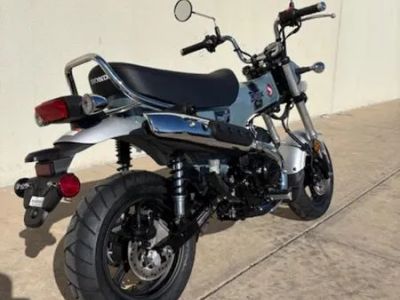 2025 Honda Dax 125 - Photo 3