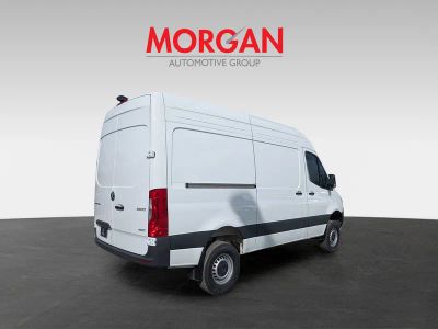 2026 Mercedes-Benz Sprinter 2500 — detail view