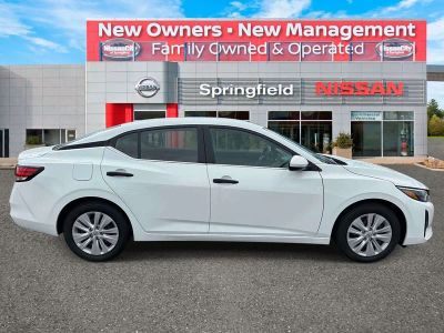 2025 Nissan Sentra — interior view