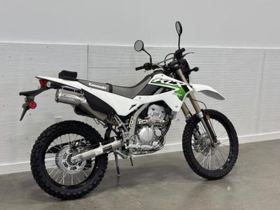 2026 Kawasaki KLX300 - Photo 12
