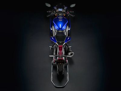 2026 Yamaha YZF-R3 - Photo 9