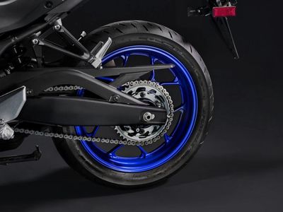 2026 Yamaha YZF-R3 - Photo 11