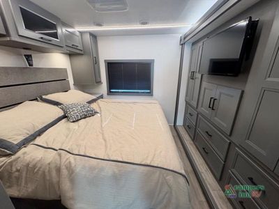 2026 Coachmen RV Mirada - Photo 37
