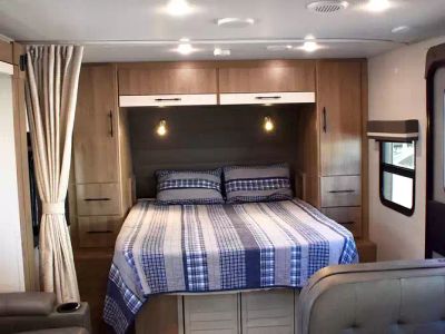 2023 Grand Design 22MLE — photo 7 view