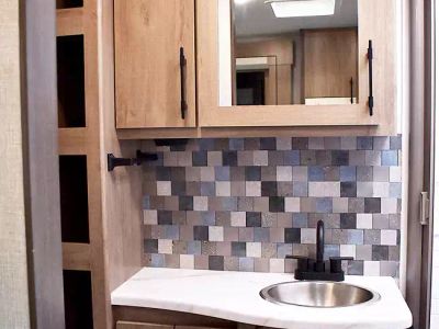 2023 Grand Design 22MLE — photo 24 view
