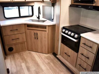 2023 Grand Design 22MLE — photo 20 view