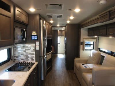 2023 Thor Motor Coach PASADENA - Photo 6