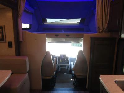 2023 Thor Motor Coach PASADENA - Photo 4
