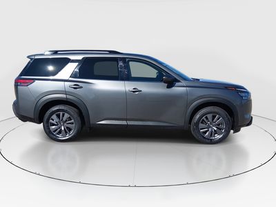 2025 Nissan Pathfinder - Photo 8