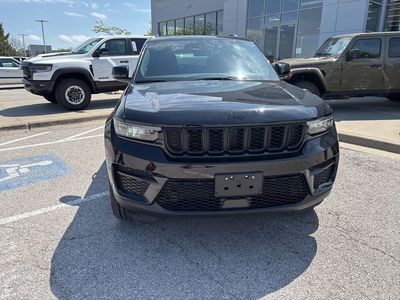 2025 Jeep Grand Cherokee - Photo 7