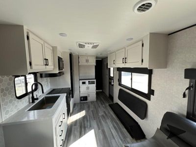 2024 Highland Ridge RV Highland Ridge - Photo 9