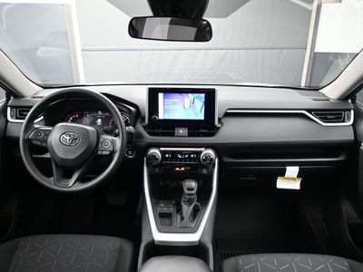 2025 Toyota RAV4 XLE SUV — photo 13 view