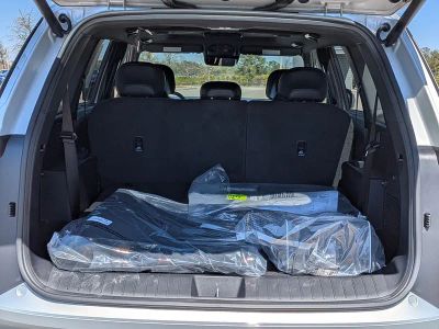 2027 Kia Telluride — photo 13 view