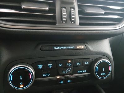 2024 Ford Escape — photo 18 view