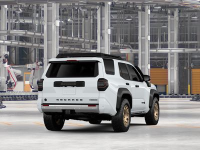 2026 Toyota 4Runner i-FORCE MAX - Photo 11