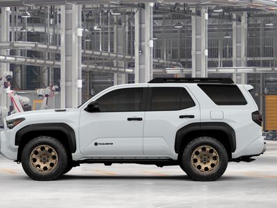 2026 Toyota 4Runner i-FORCE MAX - Photo 6