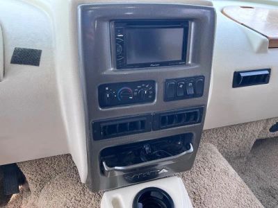 2015 Winnebago Vista - Photo 10