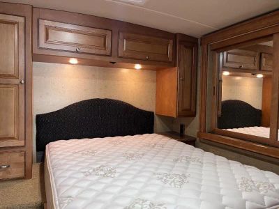 2015 Winnebago Vista - Photo 26