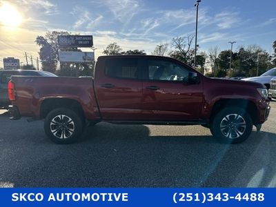 2021 Chevrolet Colorado - Photo 2