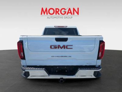 2025 GMC Sierra 1500 — interior view