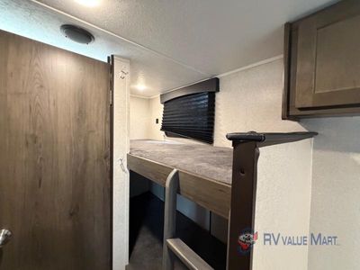 2020 Coachmen RV Clipper Ultra-Lite - Photo 16