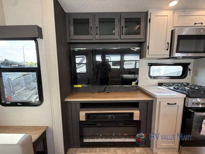2026 Coachmen RV Brookstone - Photo 15