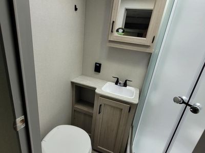 2026 Coachmen Catalina Legacy 343BHTS (2 Queen Beds) - Photo 10