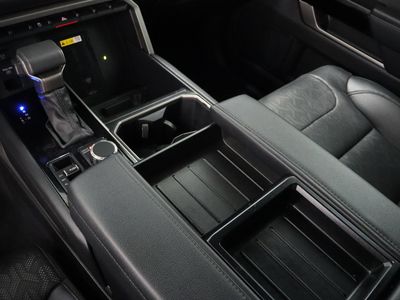 2024 Toyota Tundra 4WD - Photo 17