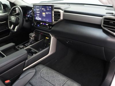 2024 Toyota Tundra 4WD - Photo 39
