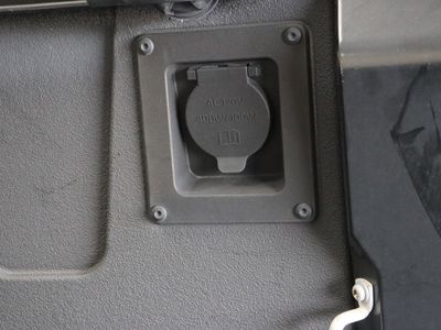 2024 Toyota Tundra 4WD - Photo 35