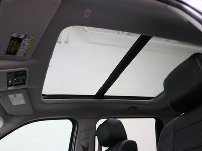 2024 Toyota Tundra 4WD - Photo 28